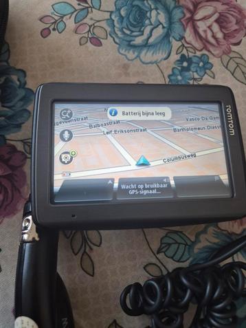 TomTom Via navigatiesysteem Europa-kaart + oplader + hoes beschikbaar voor biedingen
