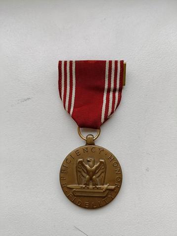 Us good conduct medal (3) beschikbaar voor biedingen