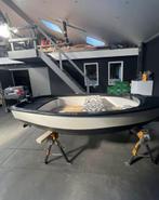 Netjes bootje met motor, Ophalen, Tot 10 pk, Zo goed als nieuw, 3 tot 6 meter