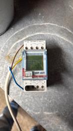 Legrand D22 tijdschakelklok 2-kanaal, Ophalen of Verzenden, Zo goed als nieuw