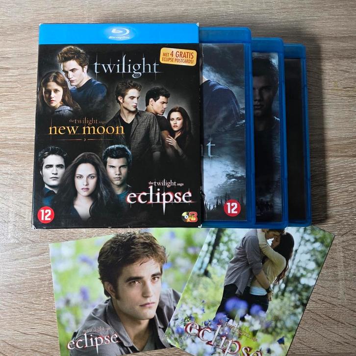 Twilight Saga 1 t/m 3 Blu-ray Boxset NL Uitgave, Cd's en Dvd's, Blu-ray, Zo goed als nieuw, Drama, Boxset, Ophalen of Verzenden