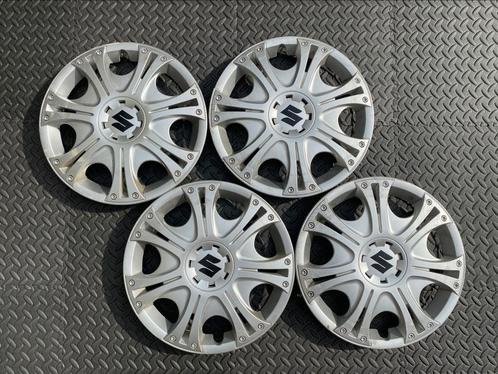 Set Suzuki Alto en Swift wieldoppen 13 inch, Auto diversen, Wieldoppen, Gebruikt, Ophalen of Verzenden