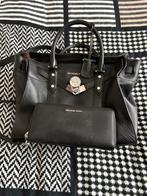 Zwarte Michael Kors Tas met Portemonnee, Sieraden, Tassen en Uiterlijk, Tassen | Damestassen, Ophalen of Verzenden, Gebruikt, Zwart