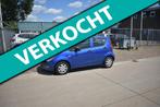 Opel Agila 1.0 Selection, Gebruikt, Blauw, Airbags, 996 cc