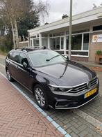 Volkswagen Passat 1.4 TSI GTE Phev 2020 Grijs Pano Leder, Auto's, Volkswagen, USB, Zilver of Grijs, Passat, Te koop