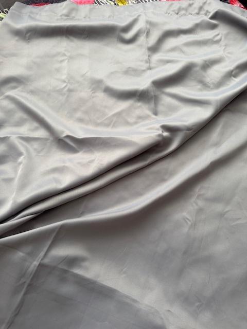 Grijze/lichtpaarse gordijnen, Huis en Inrichting, Stoffering | Gordijnen en Lamellen, Gebruikt, 200 cm of meer, 100 tot 150 cm