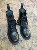 Doc. Martens schoenen, Kleding | Dames, Ophalen of Verzenden, Zo goed als nieuw, Zwart