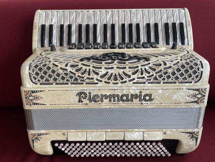 Z.g.a.n. Piermaria 414 . 4 korig . Musette .120 bas ., Muziek en Instrumenten, Accordeons, Zo goed als nieuw, Toetsaccordeon, 120-bas