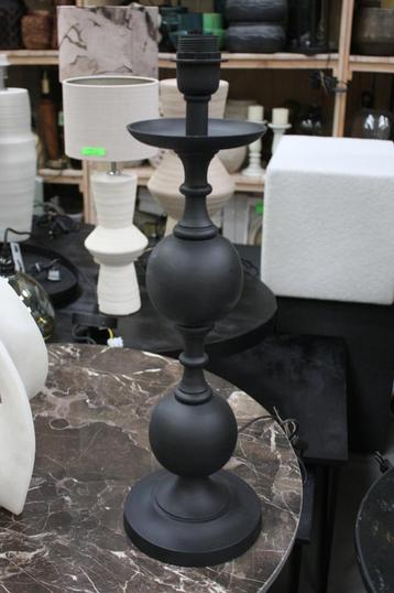 Zwarte metalen lampvoet tafellamp LESANE Light & Living beschikbaar voor biedingen