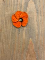 Speldje oranje bloem bevrijding Nederland 1945 pin speld wo2, Ophalen of Verzenden, Overige soorten, Nederland, Embleem of Badge
