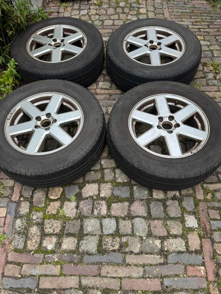 Volvo XC90 velgen 17 inch met banden, Auto-onderdelen, Banden en Velgen, Velg(en), Winterbanden, 17 inch, Ophalen