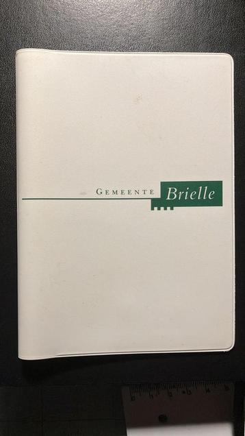 Plastic fotomapje  Gemeente Brielle nu Voorne aan Zee beschikbaar voor biedingen