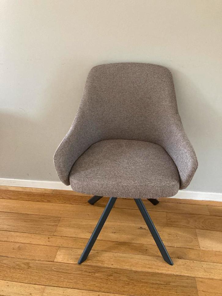 Nieuwe Rostrup Eetkamerstoel, Huis en Inrichting, Stoelen, Nieuw, Eén, Metaal, Grijs, Ophalen of Verzenden