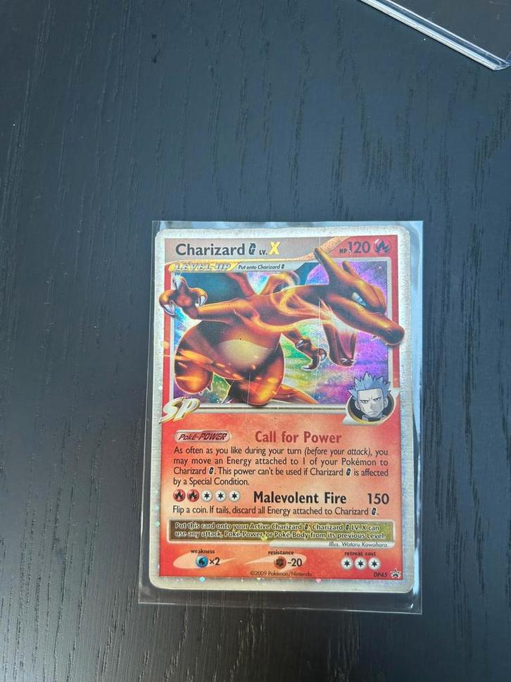 Charizard Lv.X DP45 - Zeldzame Pokémonkaart!, Hobby en Vrije tijd, Verzamelkaartspellen | Pokémon, Gebruikt, Losse kaart, Foil