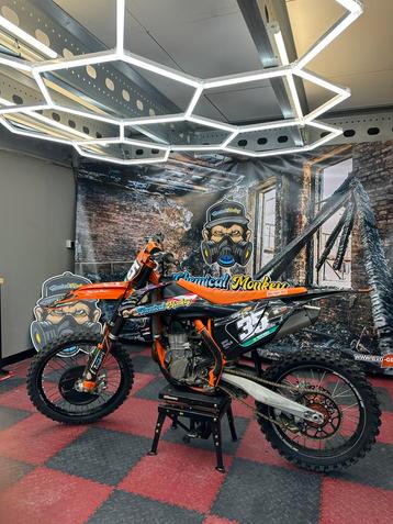 Ktm 450 sxf factory beschikbaar voor biedingen