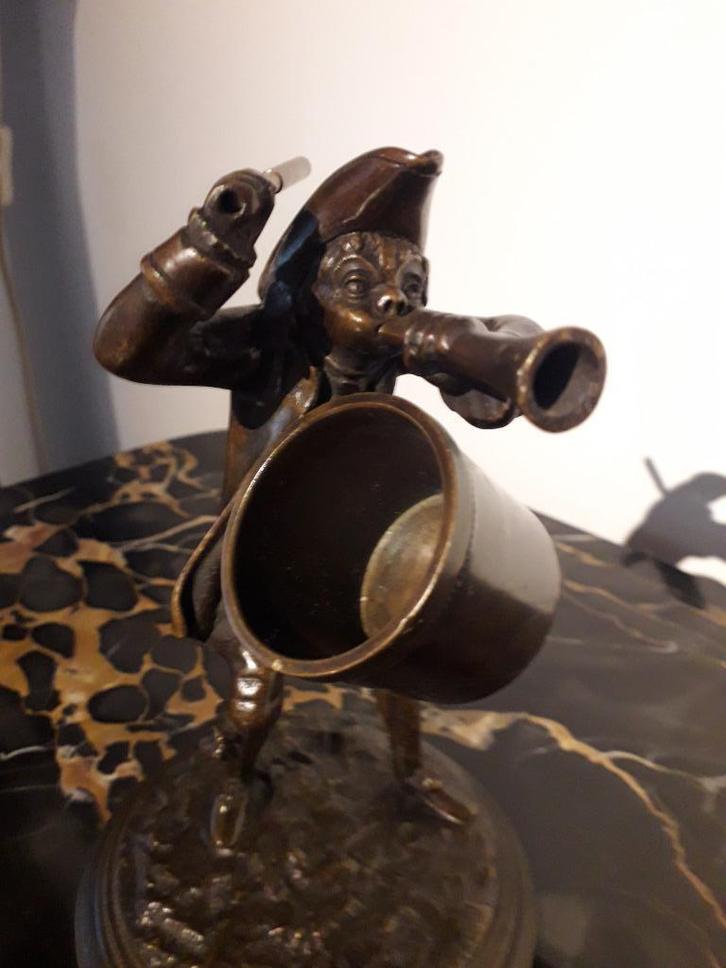 PRACHTIG ANTIEK BRONS BEELD TROMMELAAR met TOETER I.Z.G.ST, Antiek en Kunst, Antiek | Koper en Brons, Brons, Ophalen of Verzenden