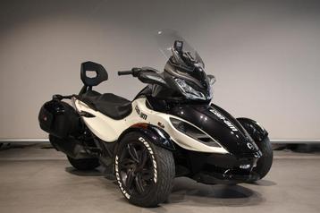 CAN-AM SPYDER ST SE5 (bj 2015) beschikbaar voor biedingen