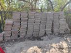Gratis af te halen tegels, Tuin en Terras, Ophalen, Gebruikt, 10 m² of meer, Beton