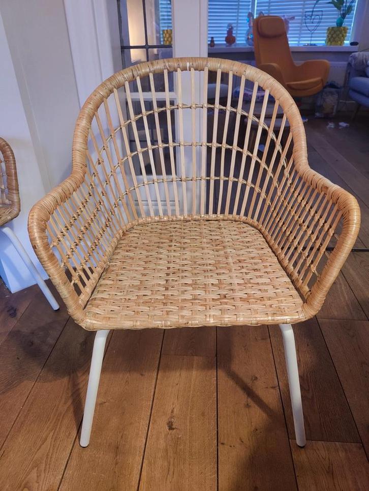 6 IKEA Nisolve stoelen - Rotan, Huis en Inrichting, Stoelen, Gebruikt, Vijf, Zes of meer stoelen, Metaal, Riet of Rotan, Ophalen