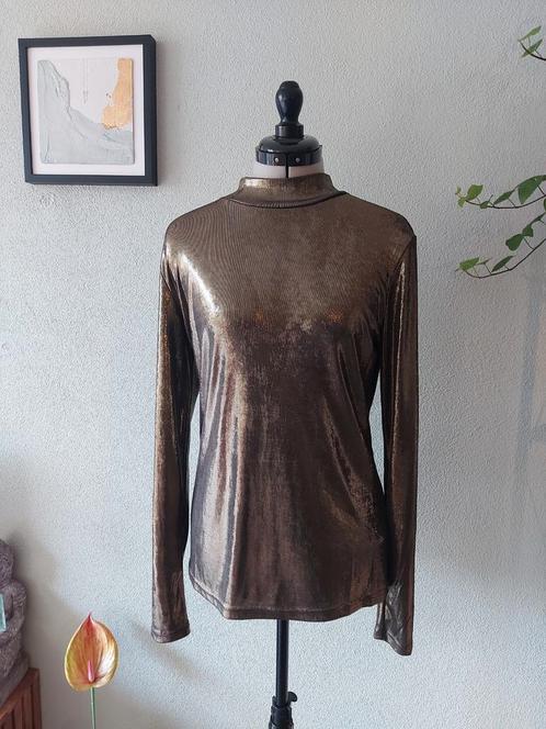 Aaiko top goud L, Kleding | Dames, Blouses en Tunieken, Zo goed als nieuw, Maat 38/40 (M), Overige kleuren, Ophalen of Verzenden