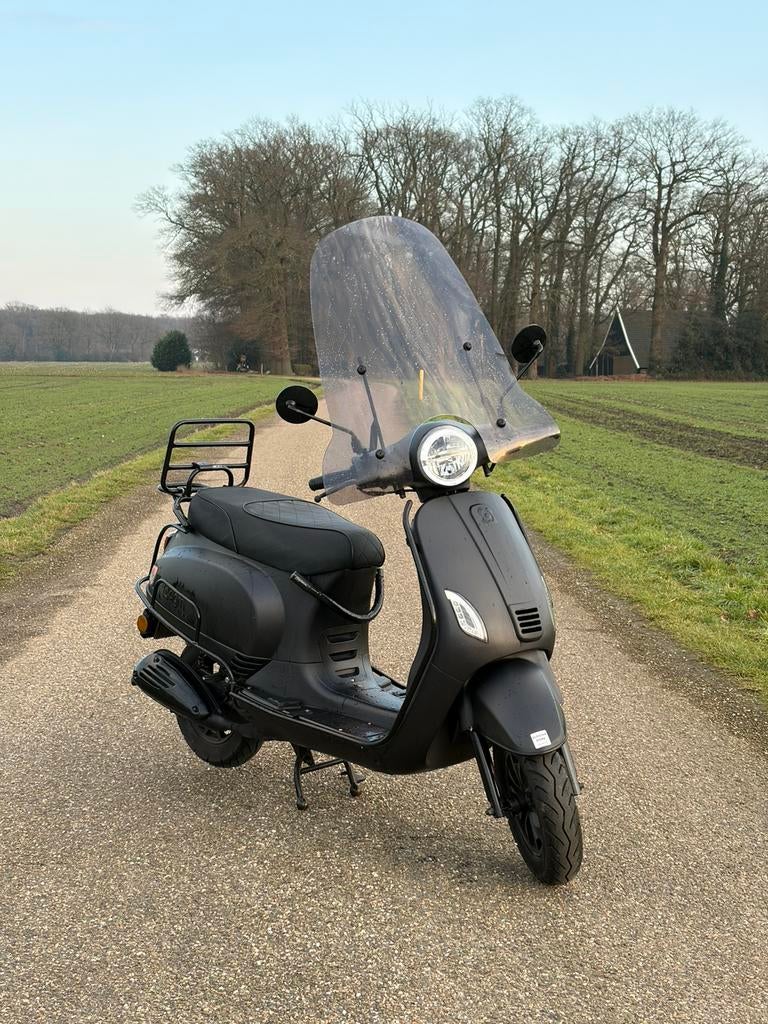 Agm VX50i 2022 E5 | ALLE OPTIES✅, Ophalen of Verzenden, Benzine, Maximaal 25 km/u