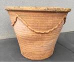 Oude Italiaanse Toscaanse terracotta kwaliteit bloempot vaas, Gebruikt, 40 cm of meer, Rond, Minder dan 40 cm