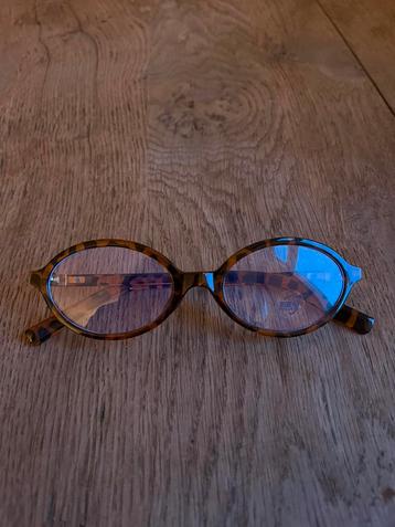 Bril met blauw licht filter beschikbaar voor biedingen