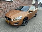 Volvo S60 1.6 T3 Summum, Auto's, Volvo, Te koop, 14 km/l, Benzine, 73 €/maand