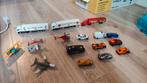 Speelgoed autootjes, vrachtwagens en vliegtuigjes - 16 stuks, Gebruikt, 1:50 of kleiner, Auto, Ophalen