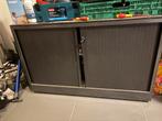 Roldeur kast donkerblauw / zwart 120x75x45cm, Ophalen, Gebruikt, 100 tot 150 cm, Met slot