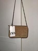 Zara leren schoudertasje - Nieuw!, Sieraden, Tassen en Uiterlijk, Tassen | Damestassen, Ophalen, Nieuw, Beige, Schoudertasje