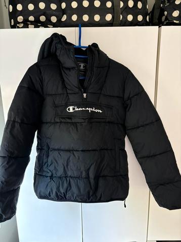 Zwart winterjack anorak Champion 162-167 beschikbaar voor biedingen