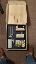 Vintage Philips Handmixer - Compleet, nieuw in doos, 1 tot 2 liter, Ophalen, Nieuw, 3 snelheden of meer