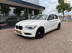 BMW 1-serie 116i Business+ | AUTOMAAT | Navi | Cruise | PDC, Euro 5, Gebruikt, Zwart, 4 cilinders