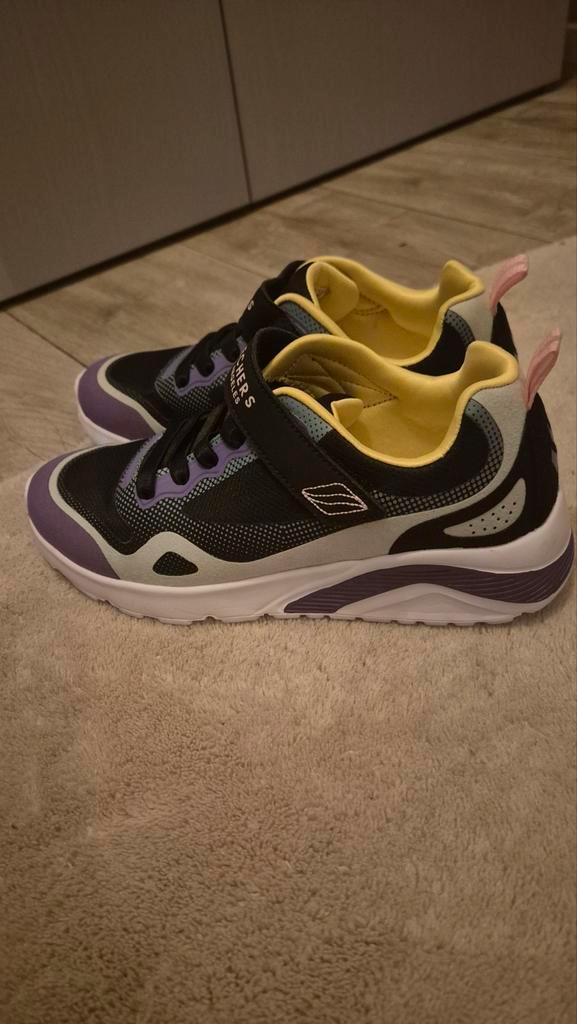 Nieuwe Skechers maat 37, Kleding | Dames, Schoenen, Nieuw, Overige typen, Ophalen of Verzenden