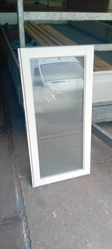 Ramen te koop dubbelglas  beschikbaar voor biedingen