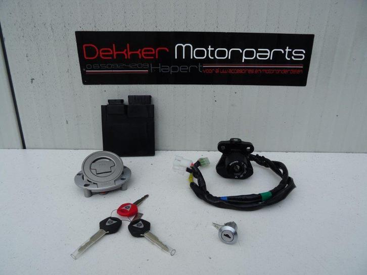 Complete Slotenset Yamaha YZF R6 2017-2018-2019-2021 RJ27, Motoren, Onderdelen | Yamaha, Ophalen of Verzenden