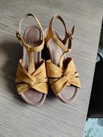 Gabor sandalen. Maat 39, Kleding | Dames, Schoenen, Ophalen of Verzenden, Zo goed als nieuw, Geel, Sandalen of Muiltjes