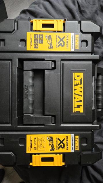 Dewalt multitool €125 ophalen in glanerbrug  beschikbaar voor biedingen