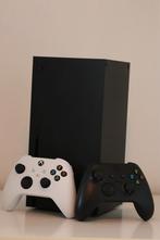 Xbox Series X met 2 controllers + games, Ophalen of Verzenden, Zo goed als nieuw