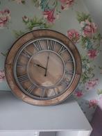 Grote Wandklok - 70cm Doorsnede, Ophalen of Verzenden, Zo goed als nieuw, Analoog, Wandklok