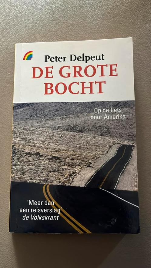 P. Delpeut - De grote bocht - op de fiets door Amerika USA, Boeken, Reisverhalen, Zo goed als nieuw, Europa, Ophalen of Verzenden