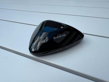 Broadlink RM pro e-remote beschikbaar voor biedingen