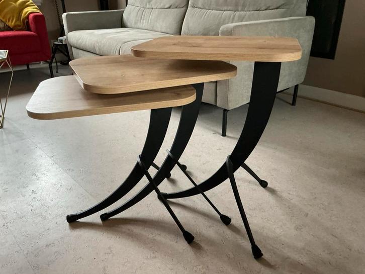 Moderne set van 3 bijzettafels, pion, Huis en Inrichting, Tafels | Bijzettafels, Zo goed als nieuw, Rechthoekig, 45 tot 60 cm