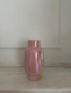 Roze vaas parelmoer / Baby pink vase pearl, Minder dan 50 cm, Zo goed als nieuw, Ophalen