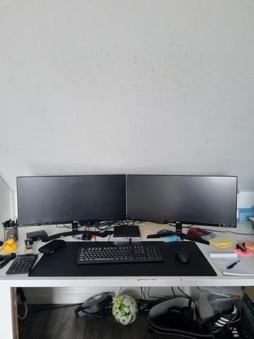 Twee LG 29″ Ultrawide Monitoren (29UM69G-B & 29UM59-P) beschikbaar voor biedingen