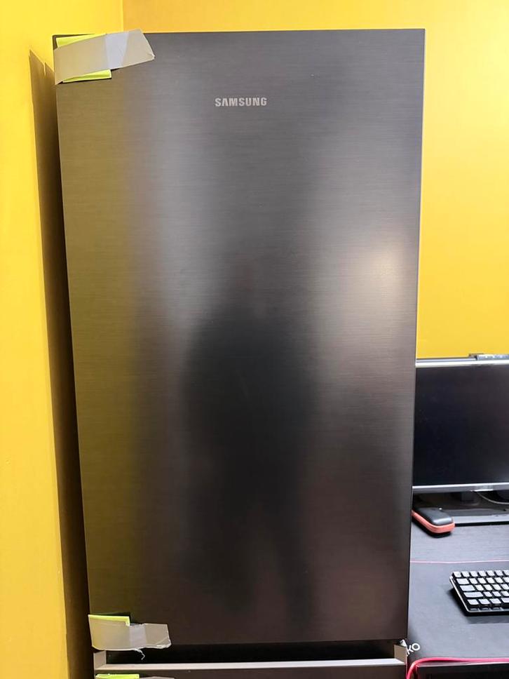 Samsung Koel-Vriescombinatie 344L – Zwart, Witgoed en Apparatuur, Koelkasten en IJskasten, Zo goed als nieuw, Met aparte vriezer