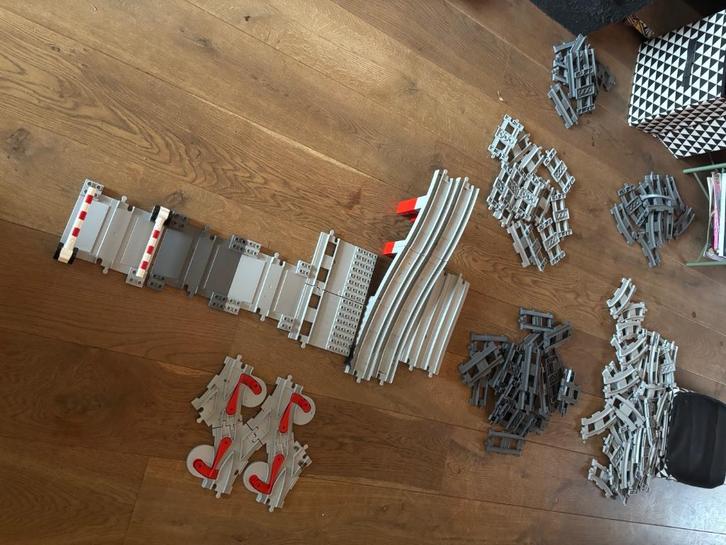 Grote set Duplo rails (en meer haven trein vliegtuig bouw), Kinderen en Baby's, Speelgoed | Duplo en Lego, Zo goed als nieuw, Duplo