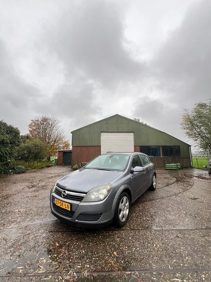 Opel Astra 1.6 16v 5drs Airco Trekhaak Zuinig nieuw APK NAP, Auto's, Opel, Bedrijf, Te koop, Astra, ABS, Adaptive Cruise Control