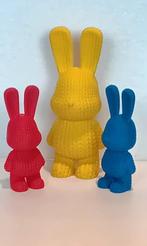 Modelled after Louis Vuitton a bunny set off 3 - 3d print, Ophalen of Verzenden, Nieuw, Fantasy